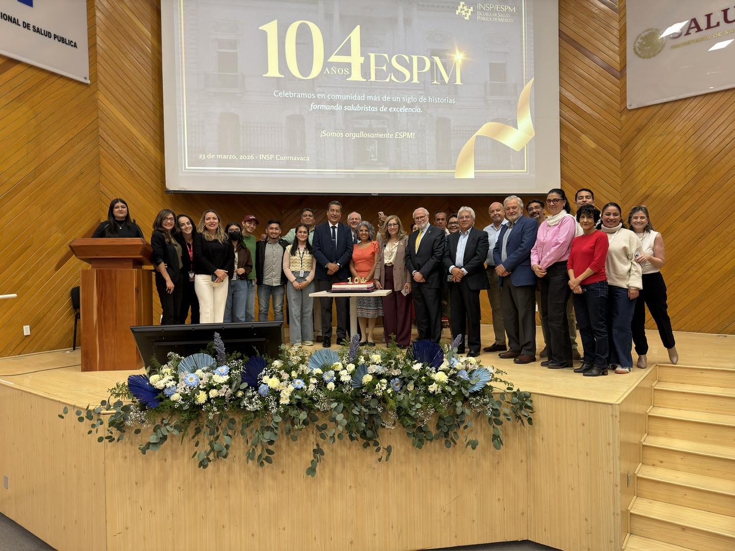 Pastel 104 Aniversario ESPM