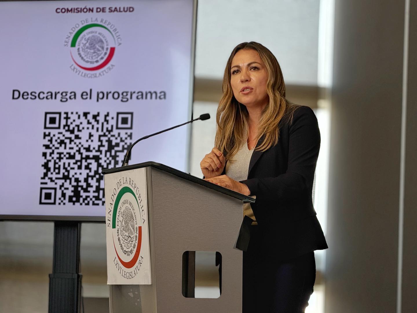 Dra. Nenetzen Saavedra – conversatorio liderazgo