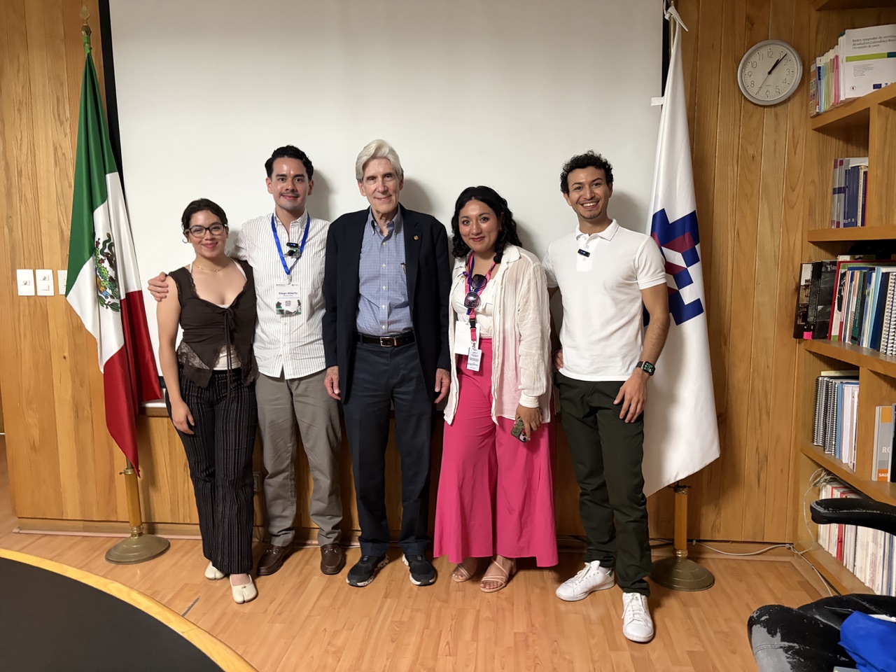 Dr. Julio Frenk Mora dialoga con estudiantes MSPI – ESPM-INSP