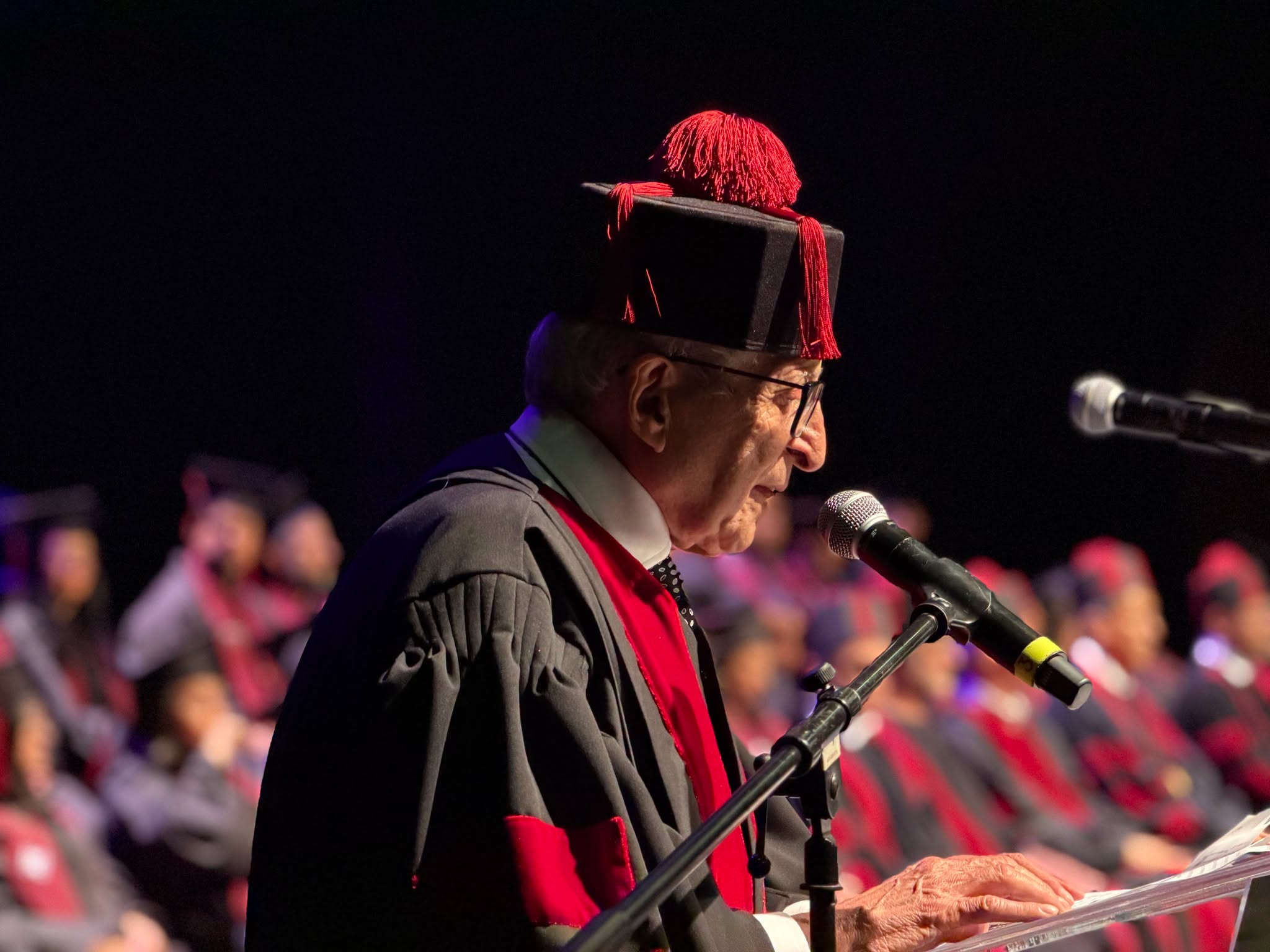 Dr. David Kershenobich Stalnikowitz – padrino Graduación 104 ESPM